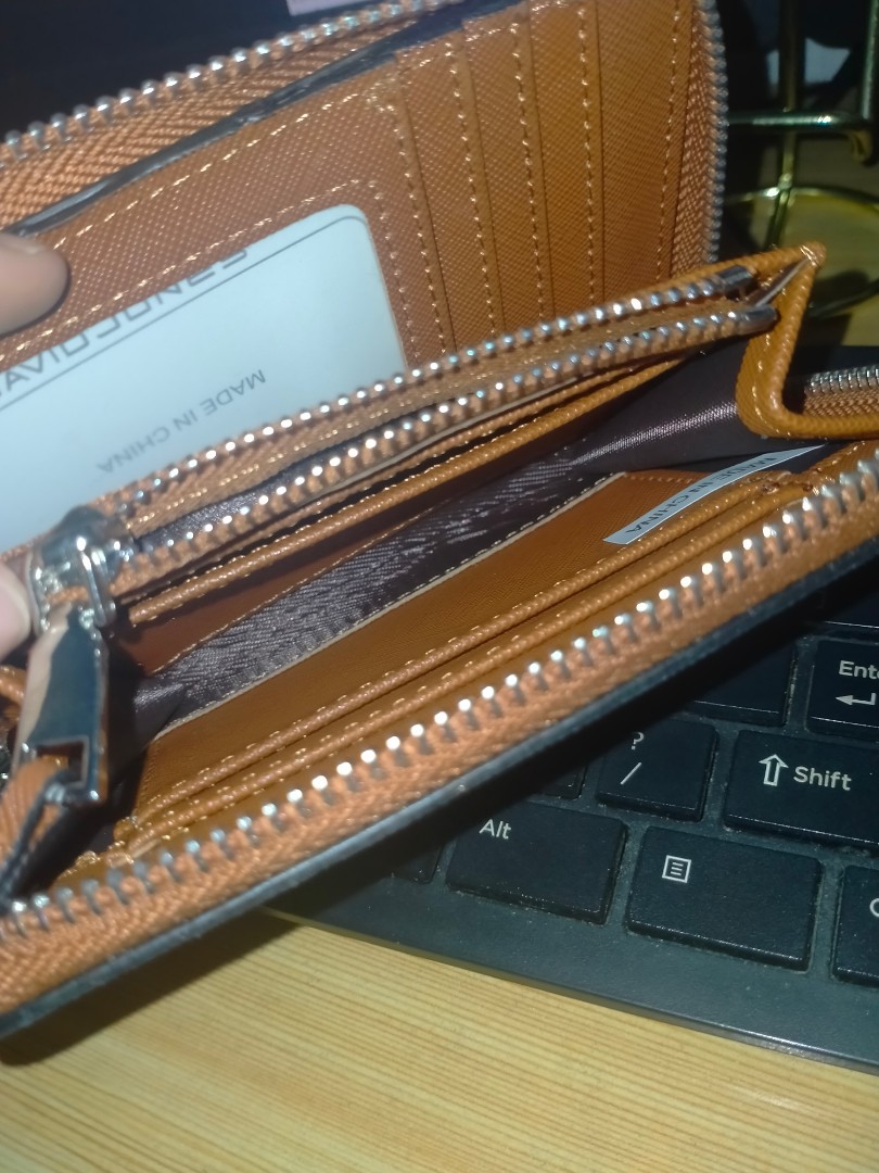 David jones wallet, Women's Fashion, Bags & Wallets, Wallets & Card