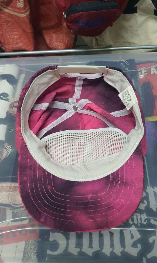 Devon Snapback Cap (Category: Cap & Hats) located in Petaling Jaya. Submitted by afifah_thriftburst (Listing ID 1154140103, Image 3). Description: -Item bundle -100% nylon -Made in Taiwan -One size fits all -Cond 9/10.