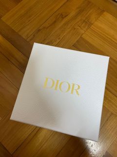 （分類：）位於 。 由 stuffbyclaire 提交（商品編號 1154097932，圖片 1）。簡介： 。