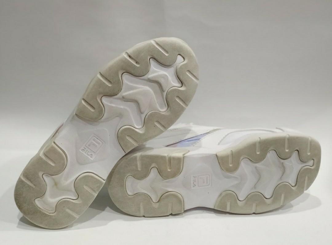 Fila disruptor sales fake vs real