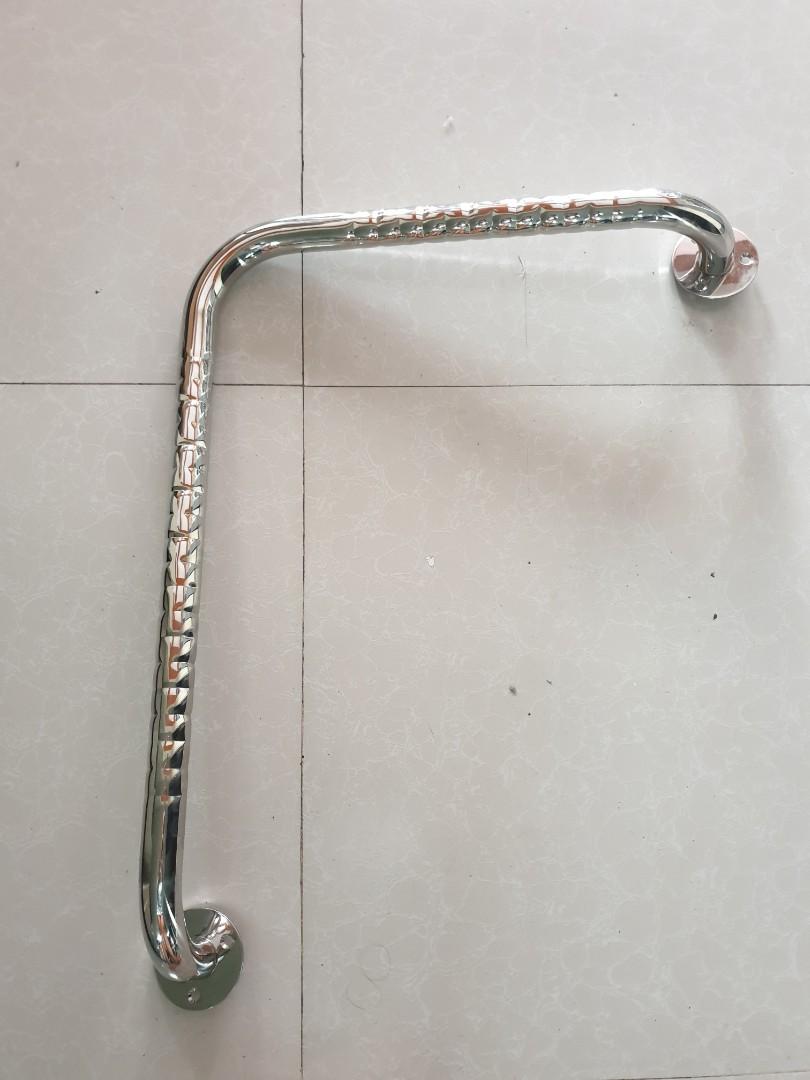 Grab bar handle (Category: Rehabilitative Devices) located in Cainta. Submitted by reabilty (Listing ID 1154018408, Image 3). Description: A Grab Bar for Elderly can be important for the safety of our older folk. In slippery spaces like bathrooms, the elderly can find it hard to move without having something to support them. We offer free site assessments and recommendations to help you find the best fit for your bathroom. The Grab Bar for Elderl