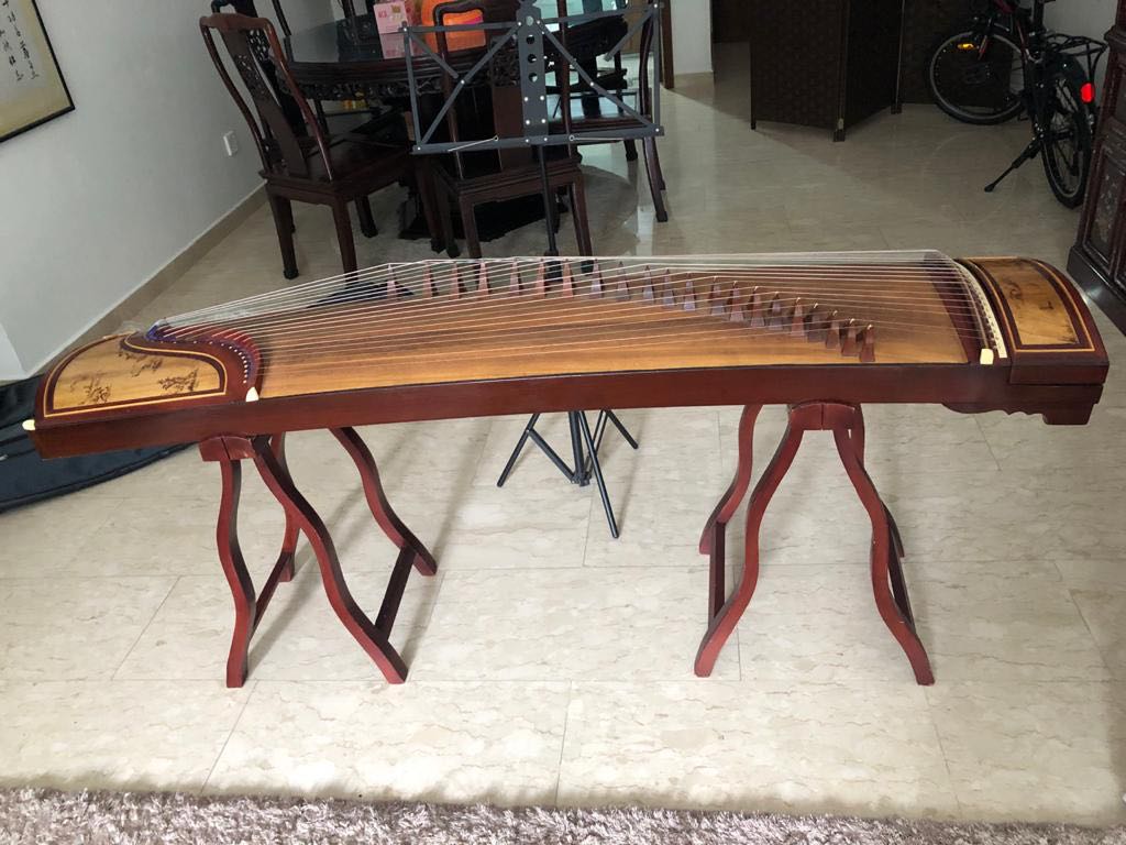 Guzheng, Hobbies & Toys, Music & Media, Musical Instruments on Carousell