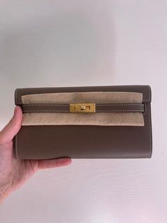 （分類：）位於 。 由 Hloverrrr 提交（商品編號 1154016028，圖片 1）。簡介： 。