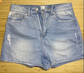(Category: ) located in . Submitted by jjyb_ (Listing ID 1154126196, Image 1). Description: .