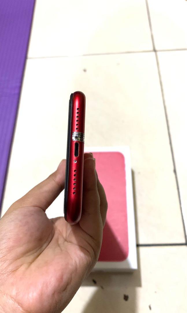 Iphone 11 64 gb Red, Telepon Seluler \u0026 Tablet, iPhone, iPhone 11 Series di  Carousell