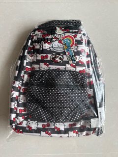 (Category: ) located in . Submitted by littlethings_sg (Listing ID 1153981616, Image 1). Description: .
