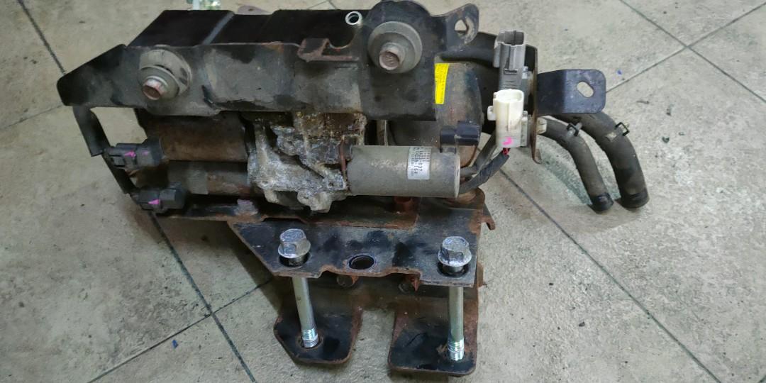 Lancer Evo 10 AYC pump, Auto Accessories on Carousell