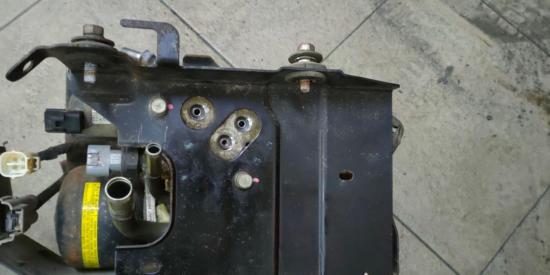 Lancer Evo 10 AYC pump, Auto Accessories on Carousell