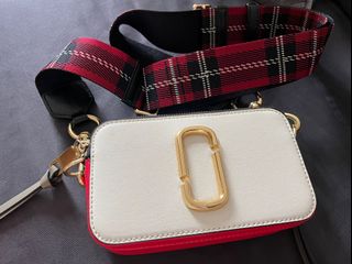 （分類：）位於 。 由 ny224 提交（商品編號 1153981462，圖片 1）。簡介： 。