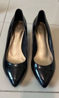 （分類：）位於 。 由 clearout.dotcom 提交（商品編號 1153976463，圖片 1）。簡介： 。