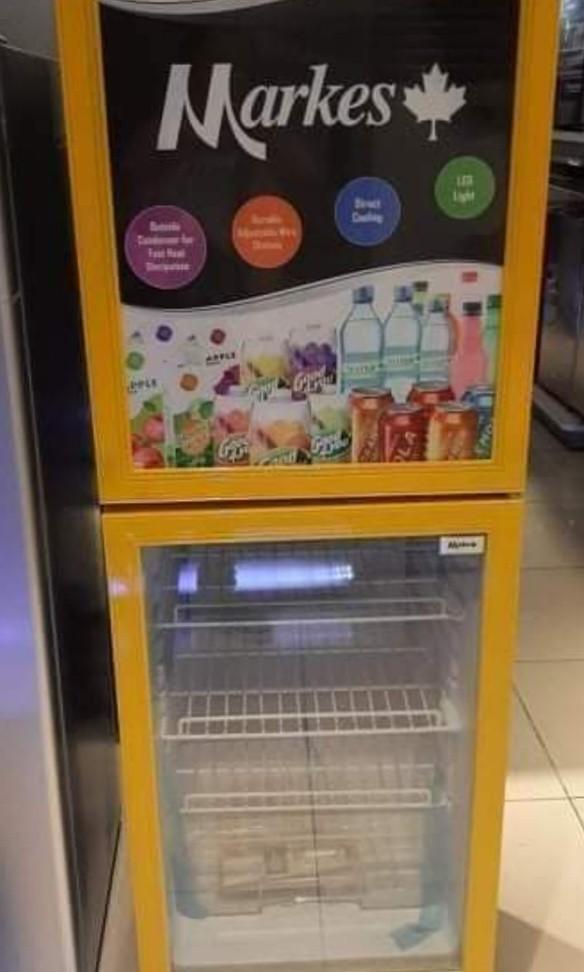 MARKES BEVERAGE COOLER SHOWCASE/ UPRIGHT CHILLER, TV & Home Appliances