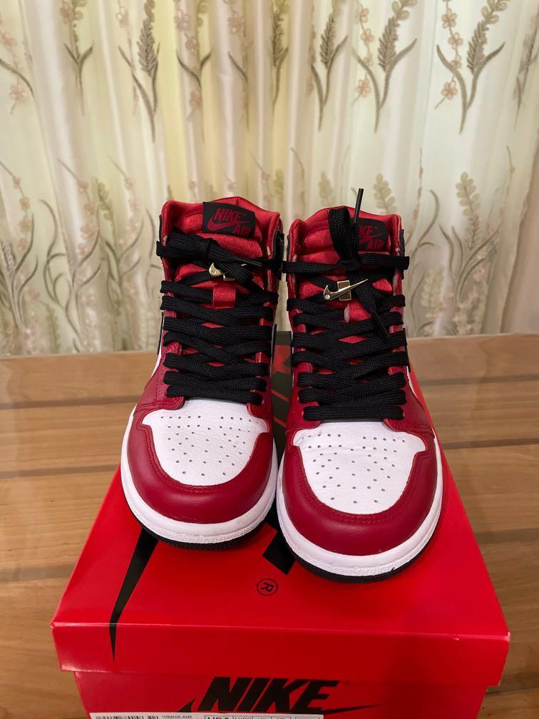 nike air jordan 1 retro satin red high, Women's Fashion, Footwear