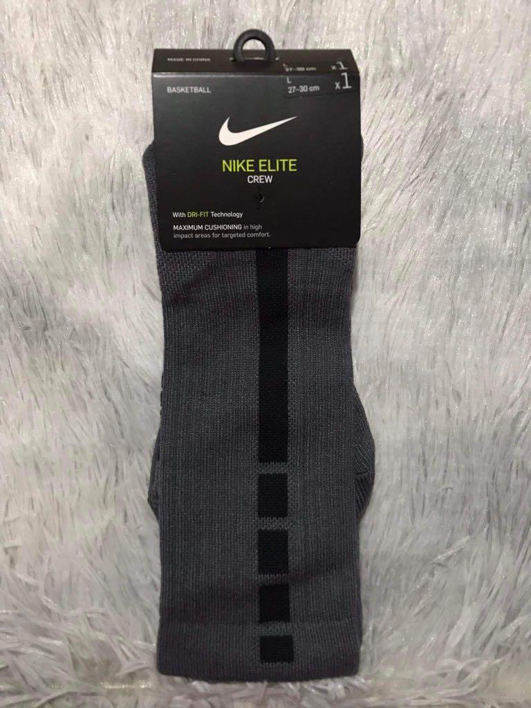 Nike Elite Socks, Men's Fashion, Watches & Accessories, Socks on Carousell