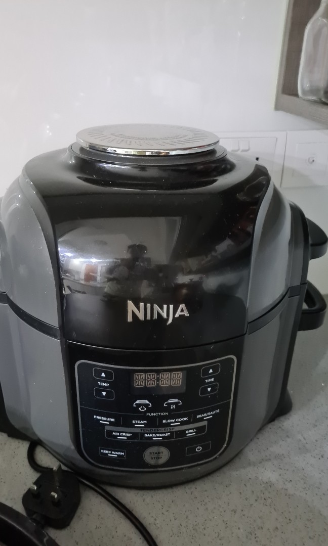 Ninja multi cooker, TV & Home Appliances, Kitchen Appliances, Cookers