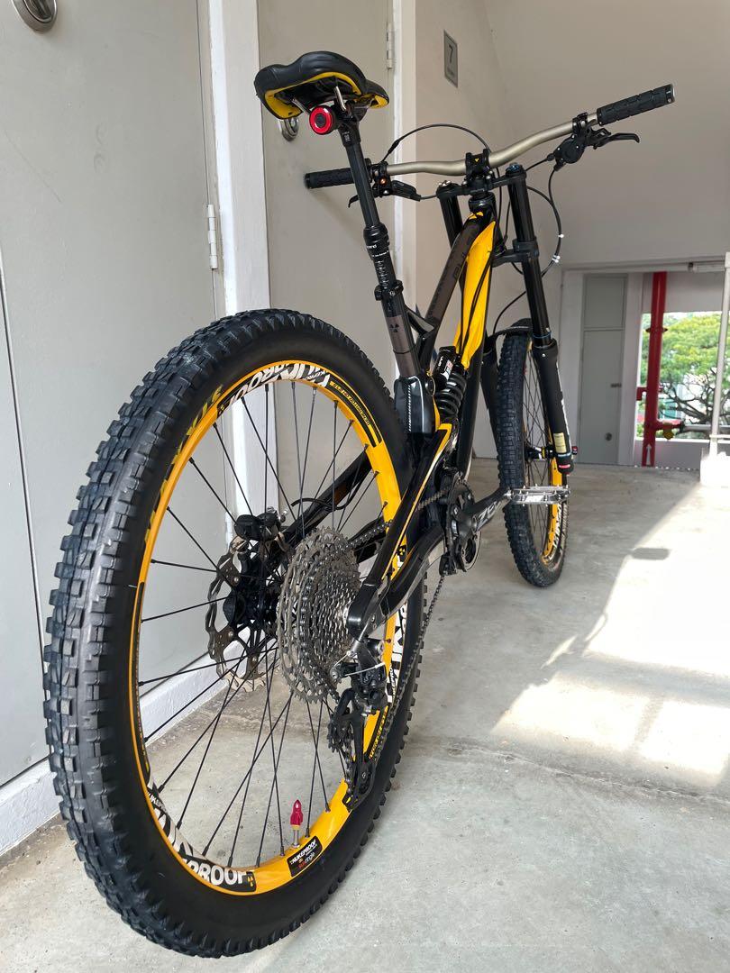 Nukeproof pulse team hotsell