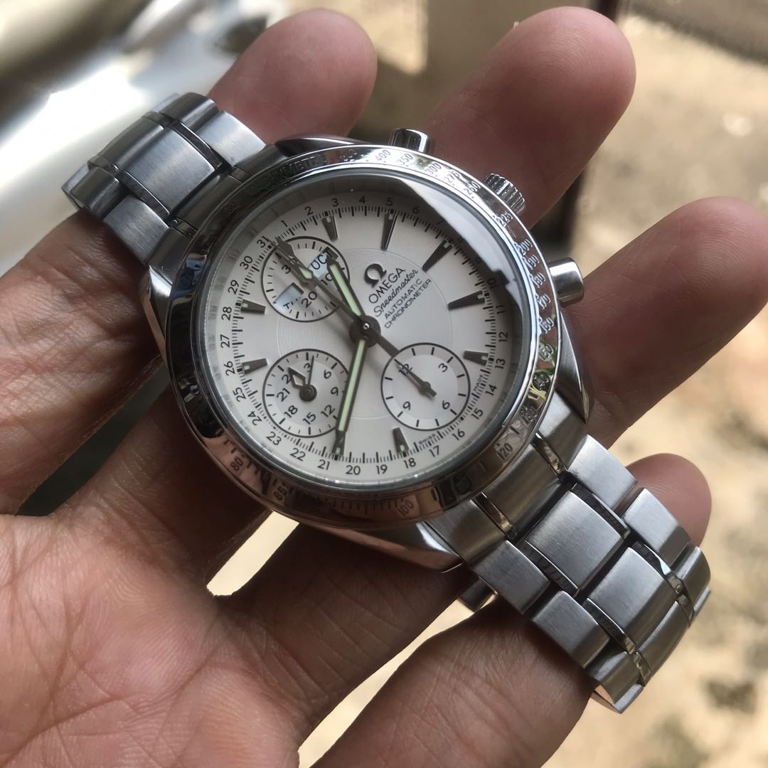 Omega speedmaster triple date, Barang 