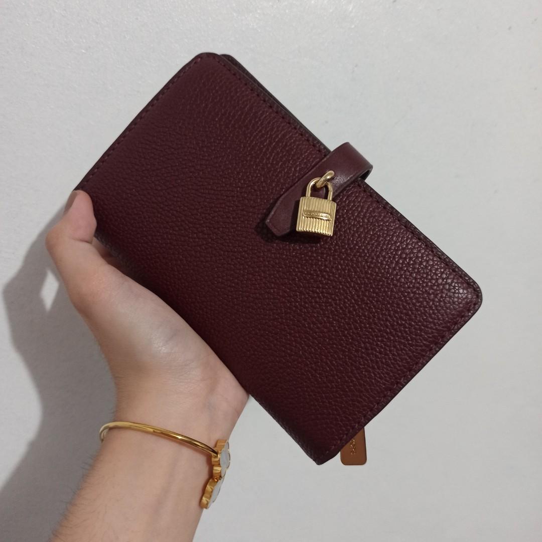 Mk adele sale slim bifold wallet