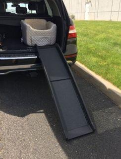 Perfect Life Ideas Pet Ramp for Car SUV Truck Boat - Folding Portable Dog Ramp