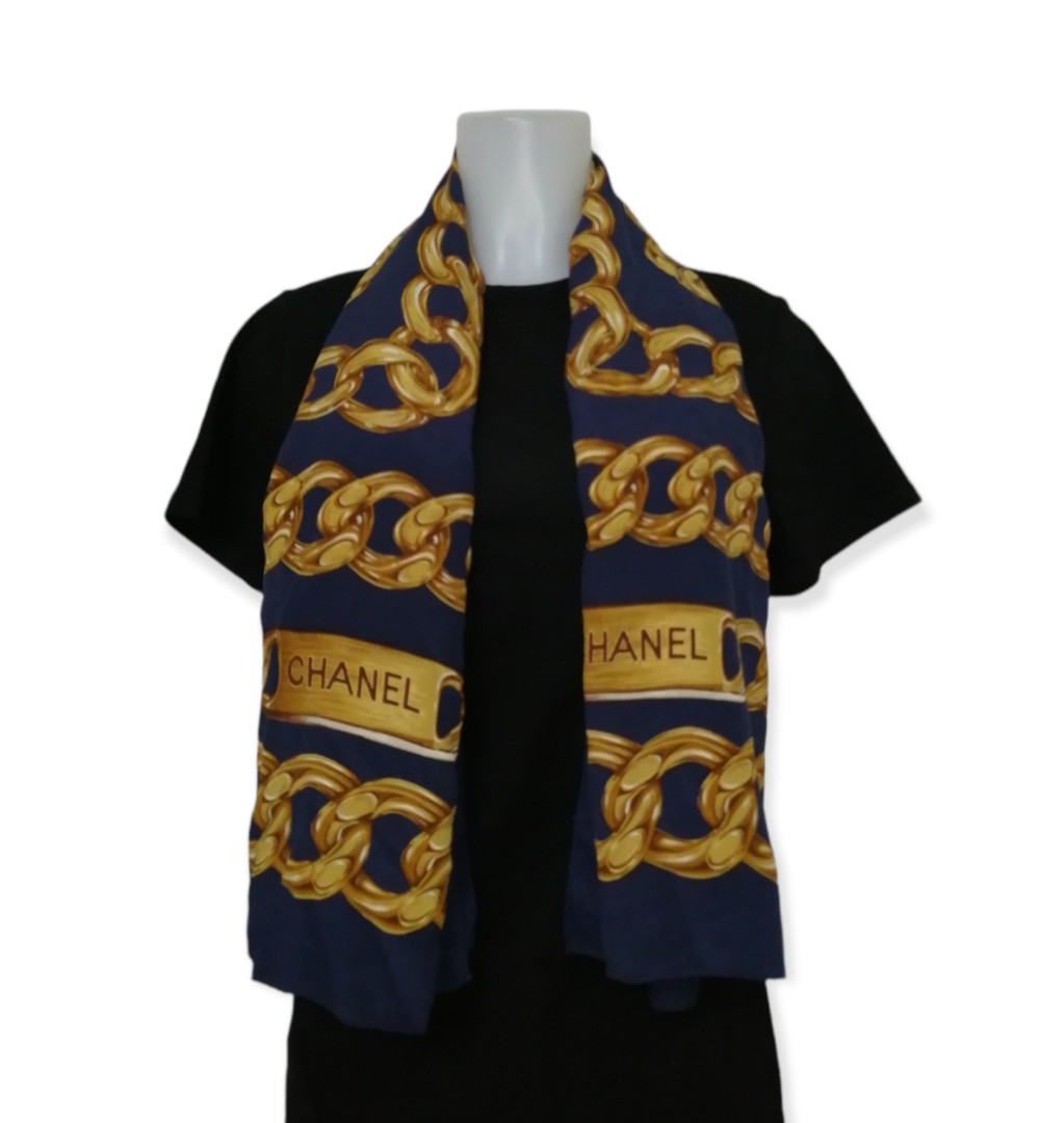 preloved chanel scarf