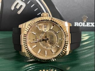 (Category: ) located in . Submitted by itrade_watches (Listing ID 1154119589, Image 1). Description: .