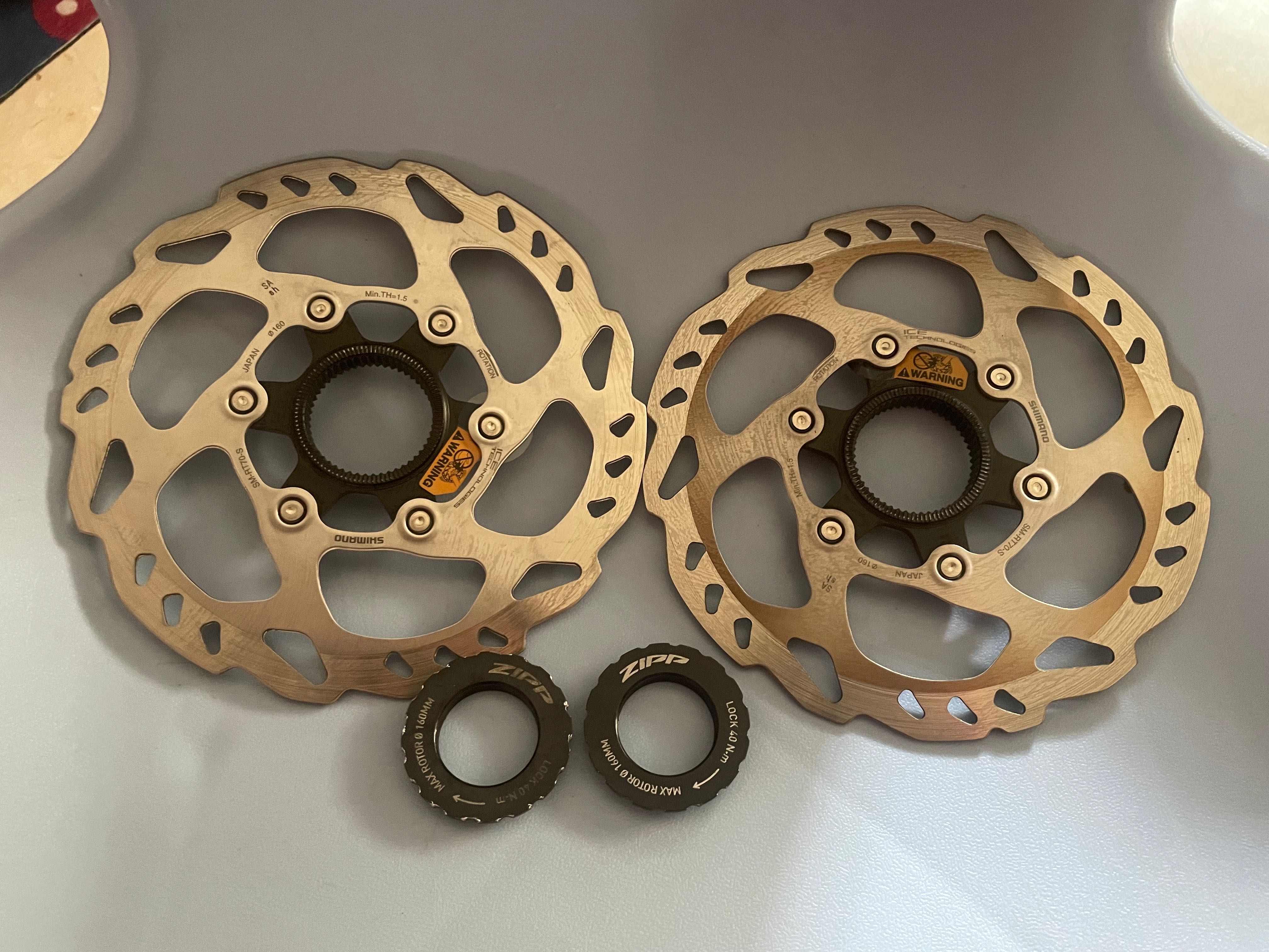 Shimano Rotor Rt. 70 Shimano SM-RT70 disc rotor, Sports Equipment, Bicycles & Parts, Parts ...