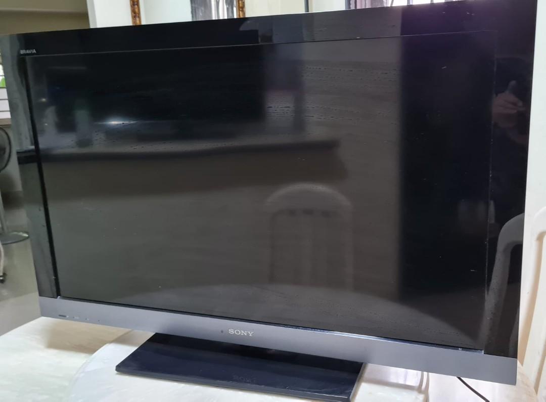 Sony Bravia TV, TV & Home Appliances, TV & Entertainment, TV on Carousell