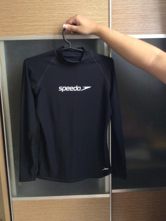 Speedo Rash guard, Women's Fashion, Swimwear, Rash guard on Carousell