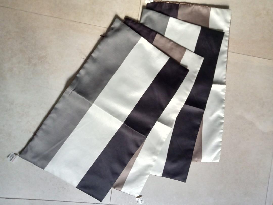 TAKE ALL-4 PCS THROW PILLOW CASE (Category: Cushions & Throws) located in Quezon City. Submitted by parekoymarekoy (Listing ID 1153976316, Image 1). Description: TAKE ALL 4 PCS 17.5" x 9" RECTANGULAR WITH ZIPPER.