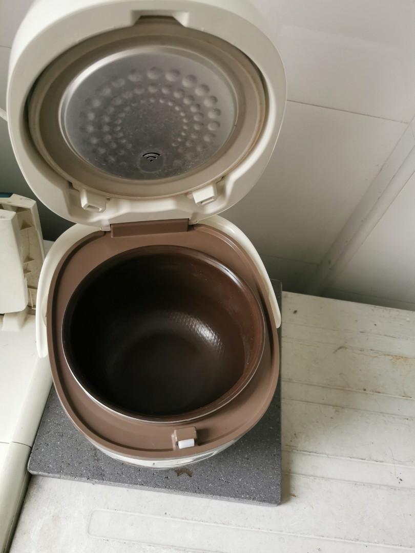 Tefal Fuzzy Logic Rice Cooker R22, TV & Home Appliances, Kitchen Appliances, Cookers on Carousell