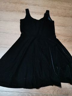 (Category: ) located in . Submitted by triciap (Listing ID 1154104978, Image 1). Description: .