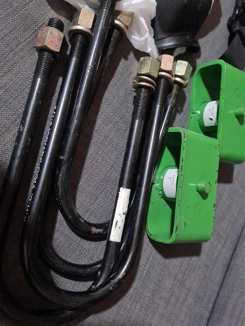 Toyota hiace lowering kit 2"...new, Car Accessories, Accessories on