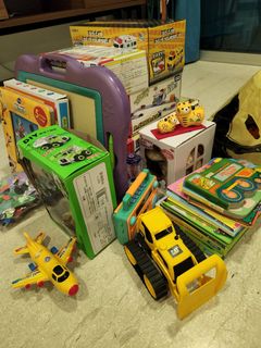 (Category: ) located in . Submitted by declutteringinsg (Listing ID 1154070434, Image 1). Description: .