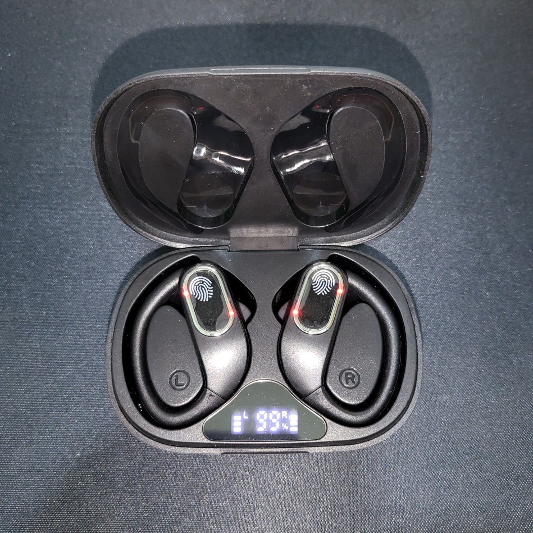 True Wireless Earbuds (TWSQ28), Audio, Earphones on Carousell