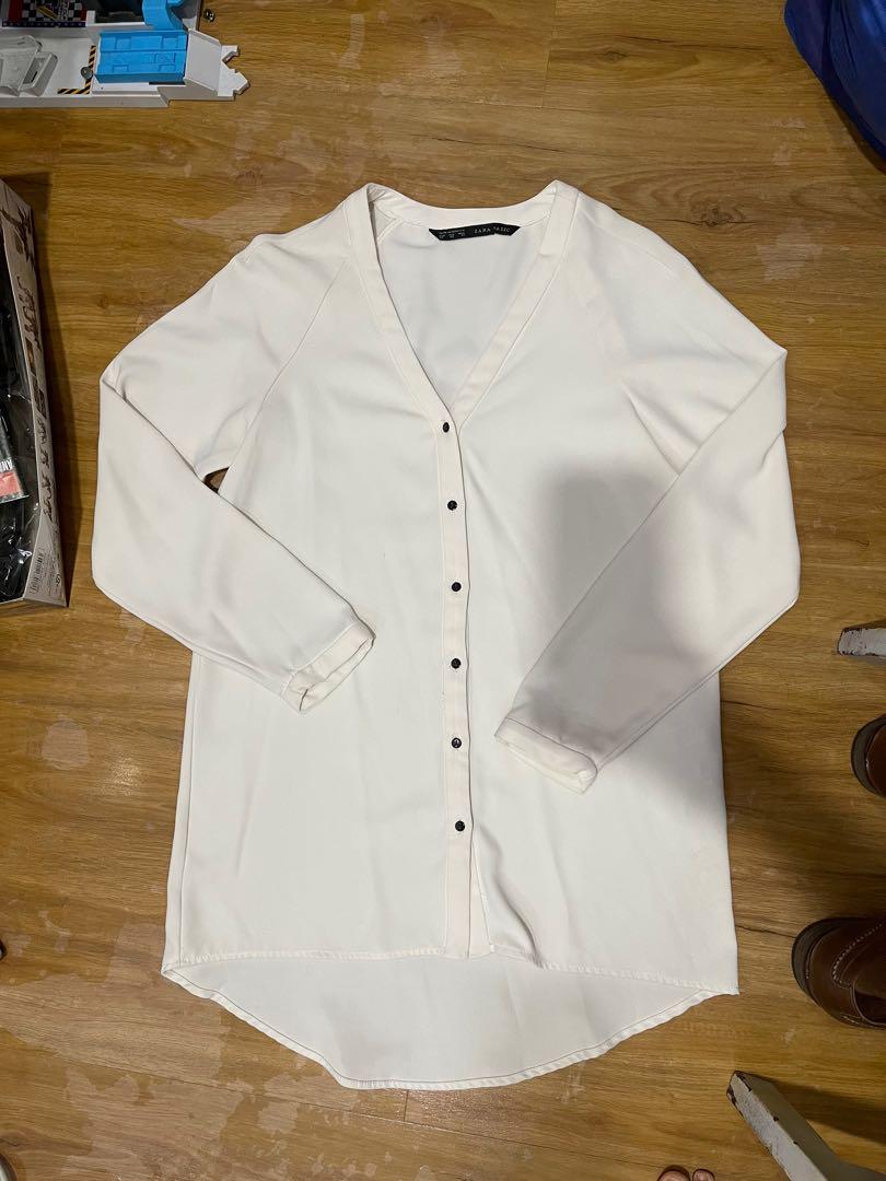 Zara V button down, Women's Fashion 