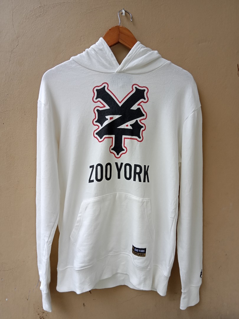 White zoo clearance york hoodie