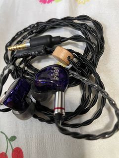 （分類：）位於 。 由 matloco 提交（商品編號 1158179959，圖片 1）。簡介： 。