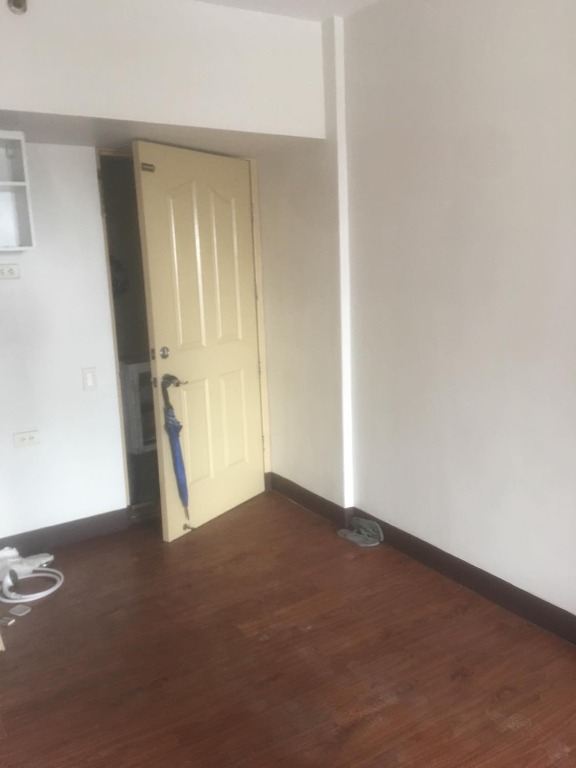 (Category: ) located in . Submitted by lyss_a (Listing ID 1158285727, Image 1). Description: .
