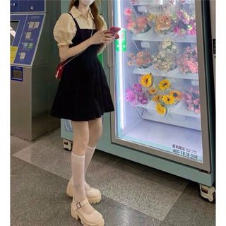 Dresses 👗 Collection item 1