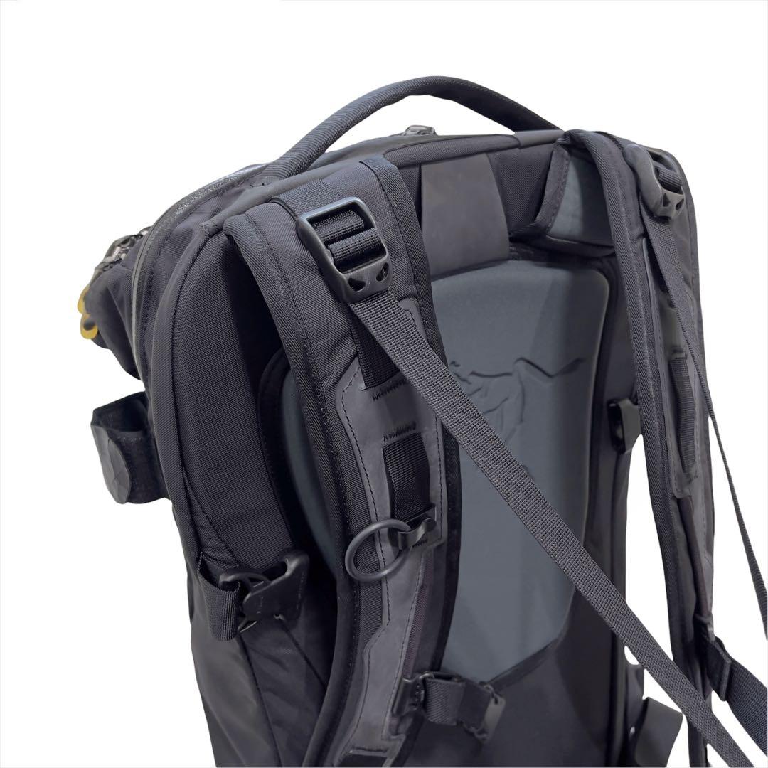 Arcteryx silo 30 backpack, Men's Fashion, Bags, Backpacks on Carousell