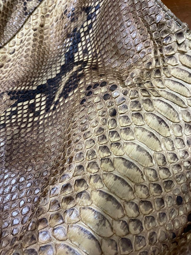 Authentic python skin shoulder bag - large size, Women's Fashion, Bags ...