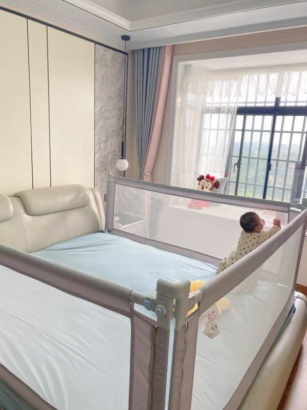 Bed Safety Gate, Babies & Kids, Baby Nursery & Kids Furniture, Safety