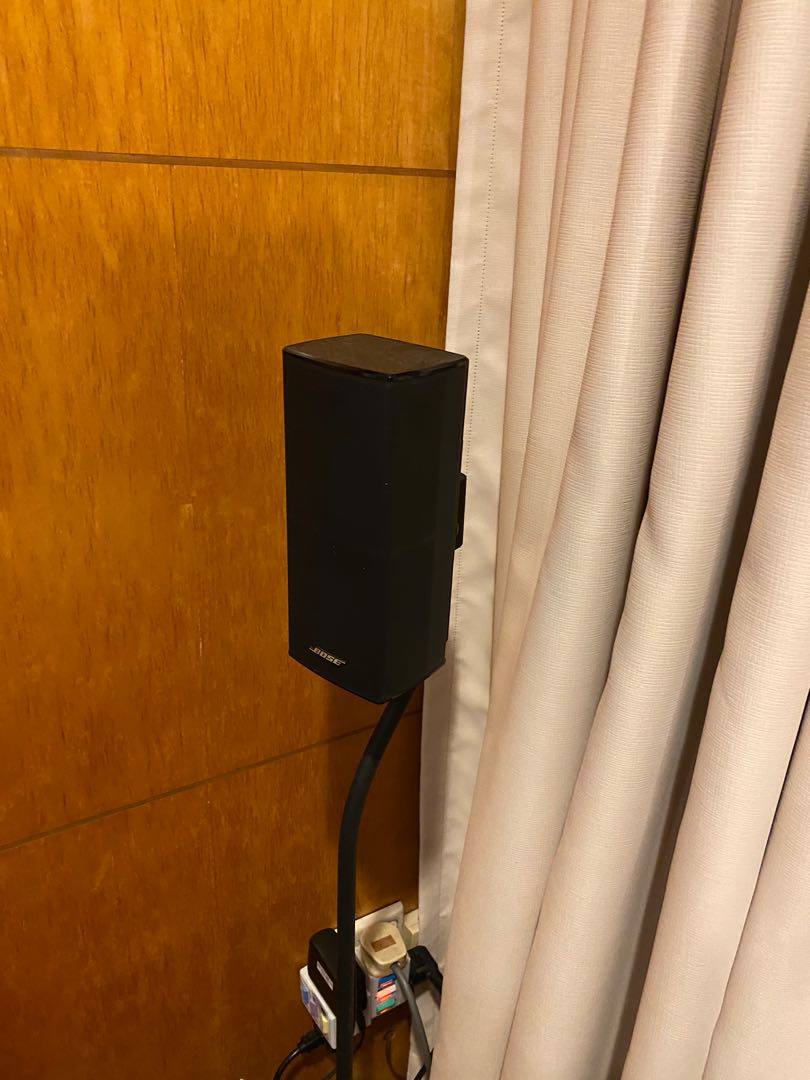 Bose AM5 Speakers with floor stands, Audio, Soundbars, Speakers