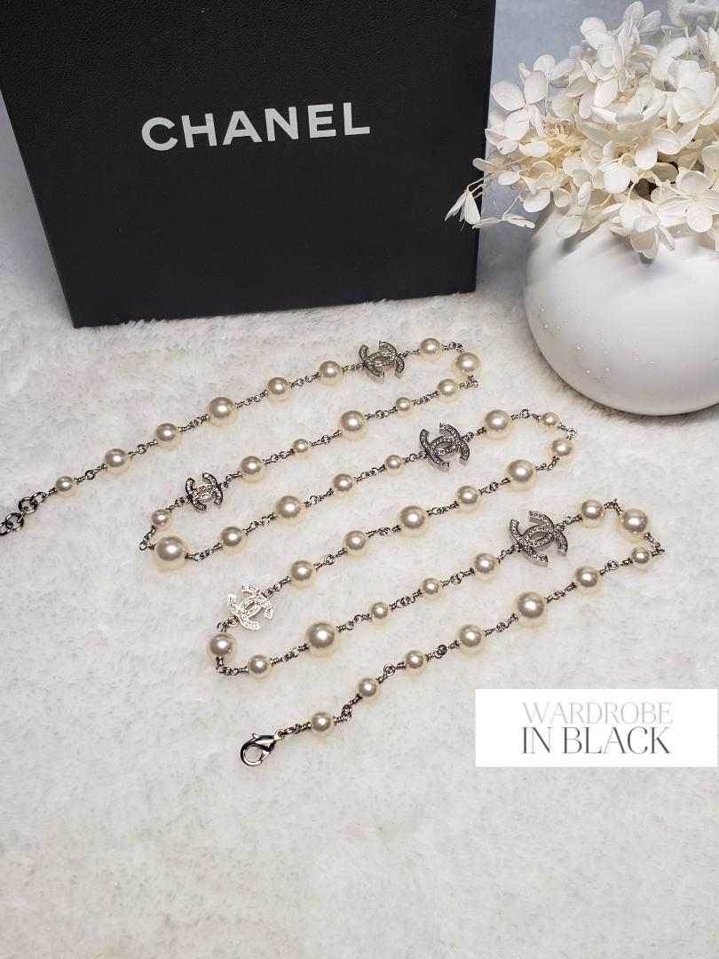 CHANEL Long Necklace Faux Pearl 仿珍珠長頸鏈A36121, 名牌, 飾物及 ...