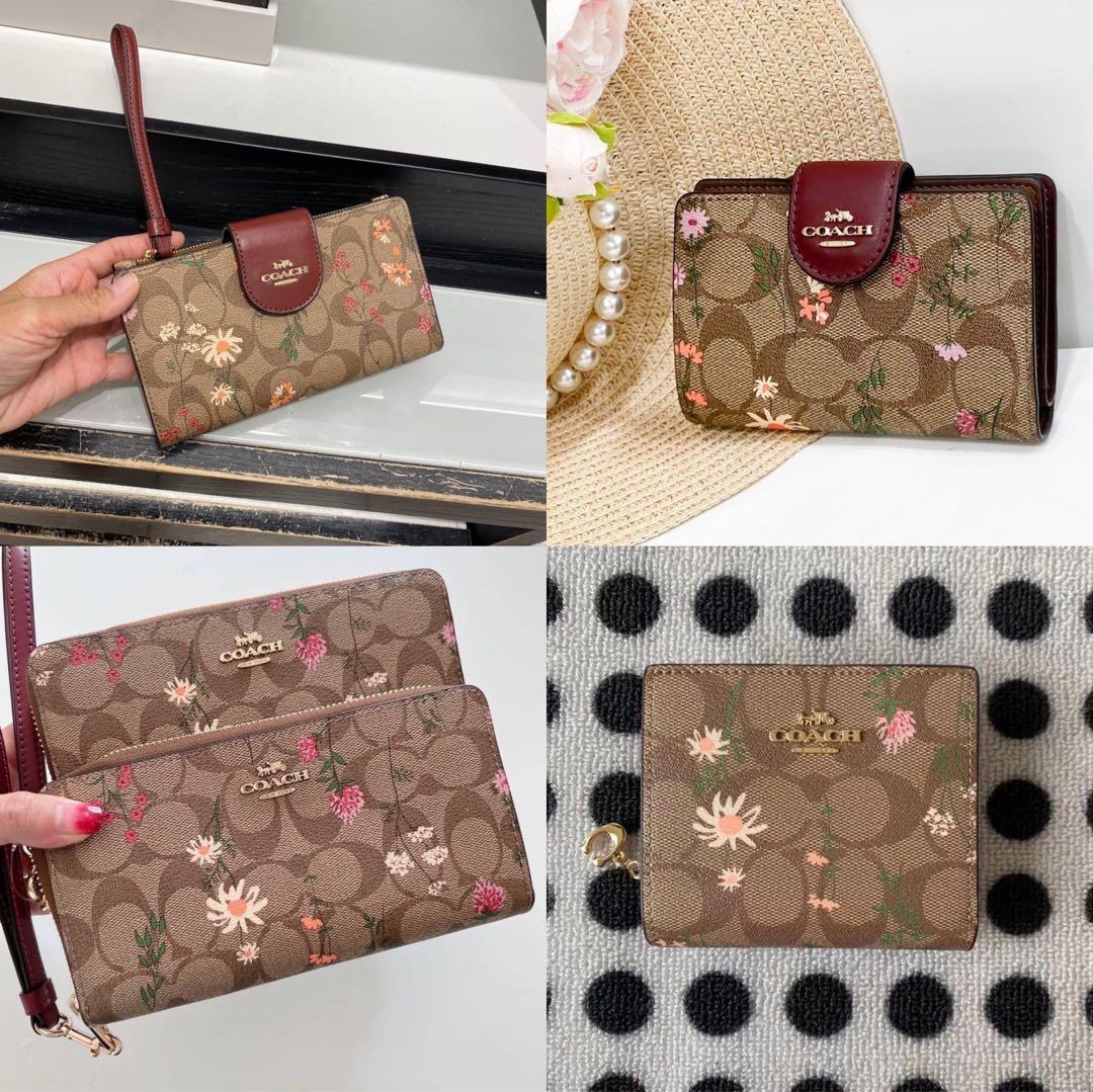 2x INSTALMENT] BNWT Coach Mini Jamie Camera Bag Signature Canvas Wildflower,  Luxury, Bags & Wallets on Carousell