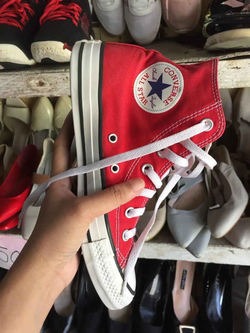 Converse All-star Chuck Taylor, Women's Fashion, Footwear, Sneakers on  Carousell
