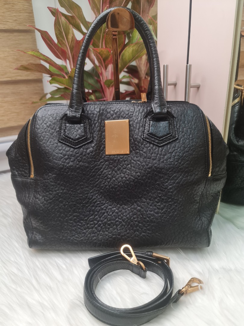Couronne Bag, Women's Fashion, Bags & Wallets, Shoulder Bags on Carousell
