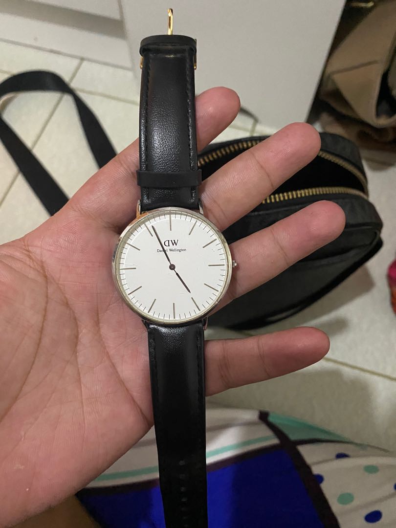 Daniel Wellington Watch, Men's Fashion, Watches \u0026 Accessories, Watches on  Carousell