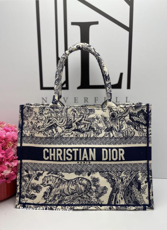 Small blue multicolor toile de jouy embroidered dior book tote discount