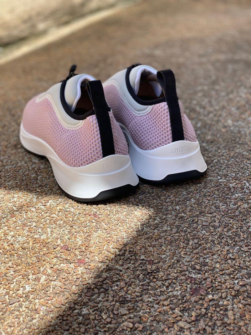 DIOR HOMME b25 low top Men s Fashion Activewear on Carousell
