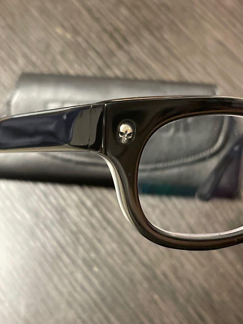 Effector （分類：眼鏡）位於 Hong Kong。 由 bape0001 提交（商品編號 1158323665，圖片 6）。簡介： Effector Gigor III fuzz limited，原價$3300購入，少戴，使用大概5-6次。9成5新！。